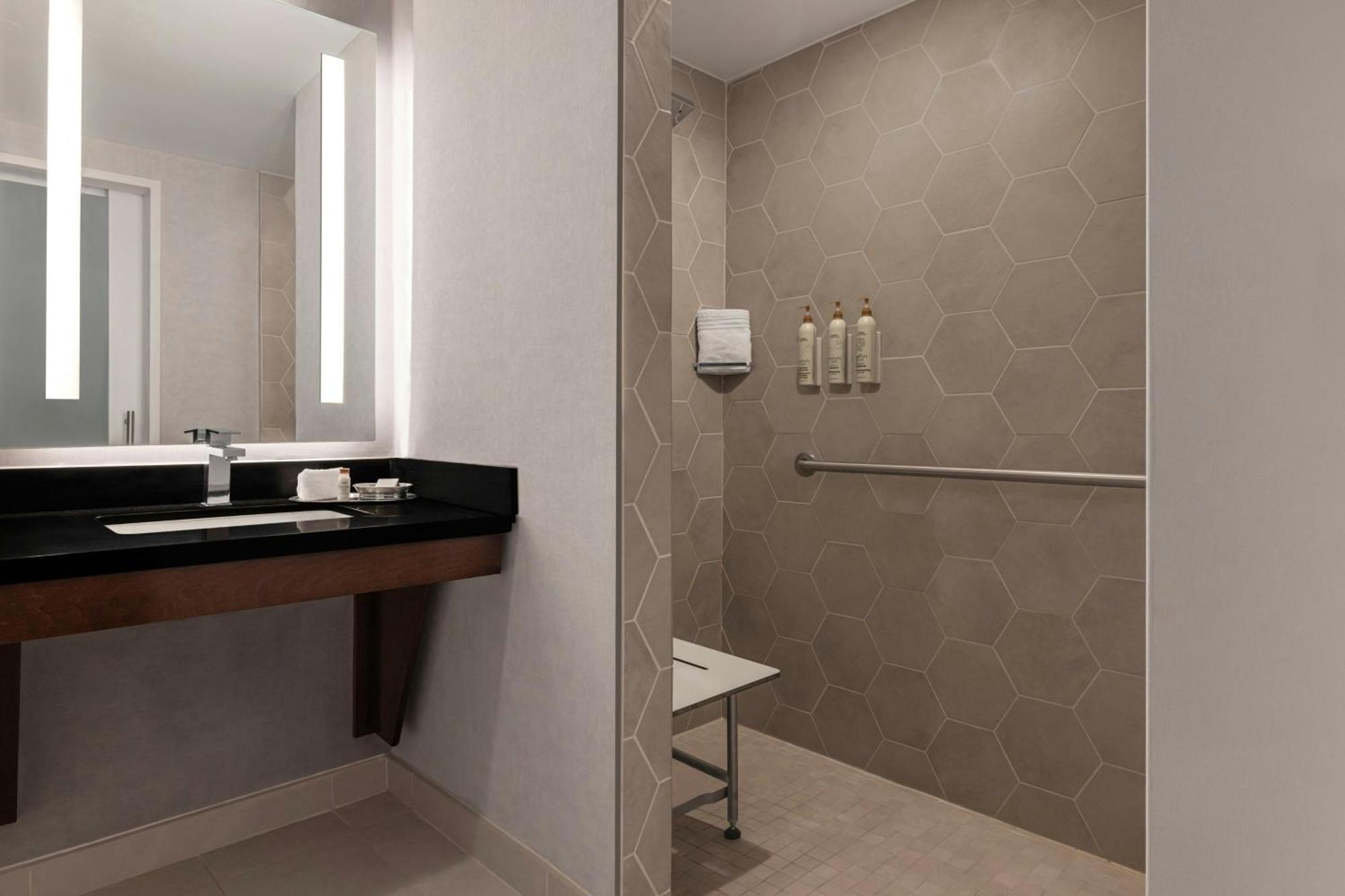 Renaissance Denver Hotel & Conference Center Ngoại thất bức ảnh